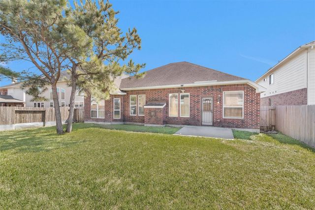 9515 Alabaster Oaks Lane, Humble, TX 77396