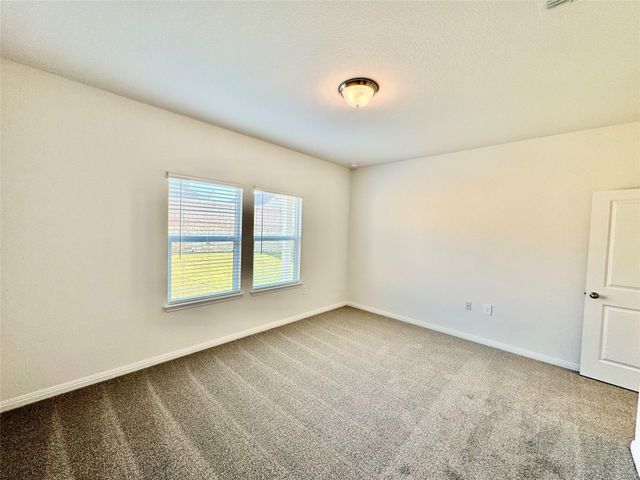 4917 Stockton LN, Del Valle, TX 78617