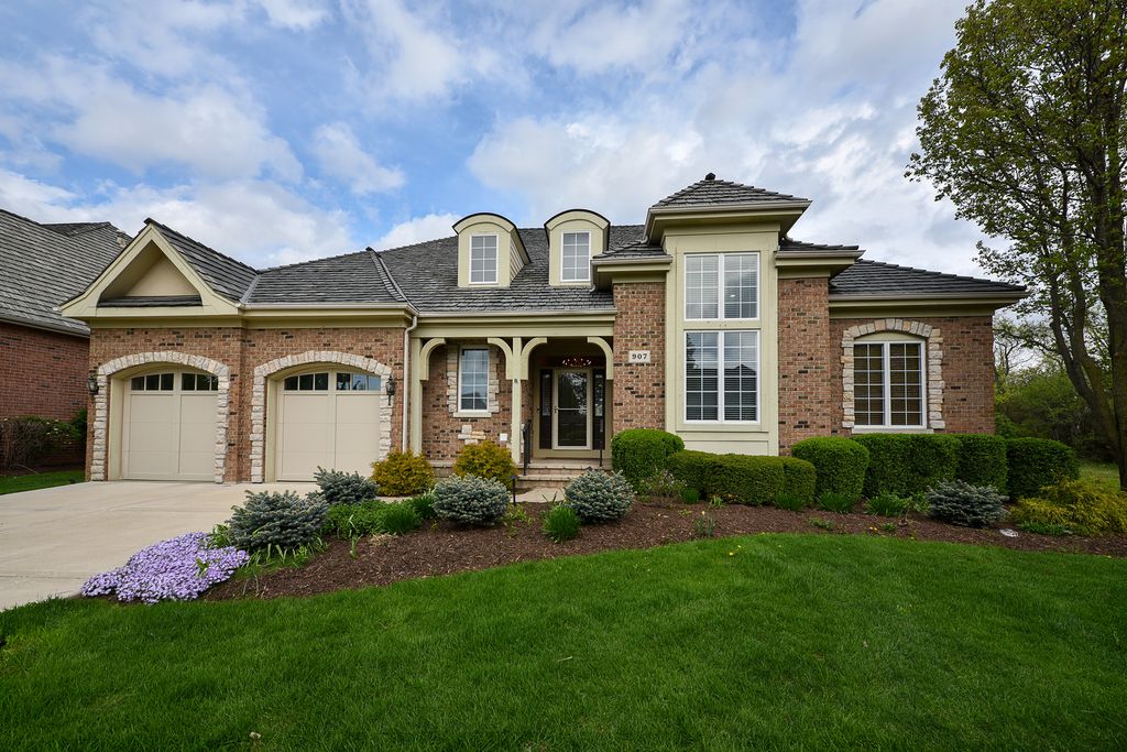 907 Middleton Lane, Inverness, IL 60010