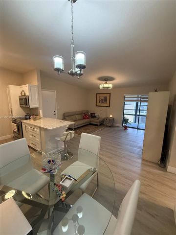 7703 Ashmont Circle 213, Tamarac, FL 33321