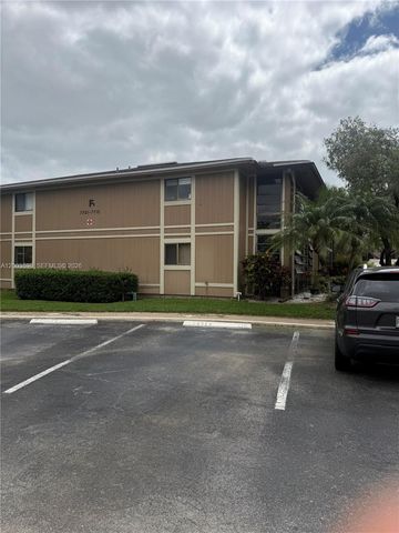 7703 Ashmont Circle 213, Tamarac, FL 33321