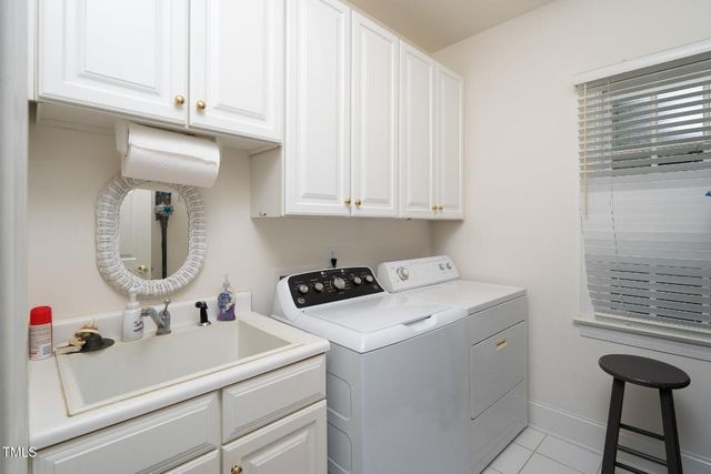 1645 Southpoint Lane Lane, New London, NC 28127