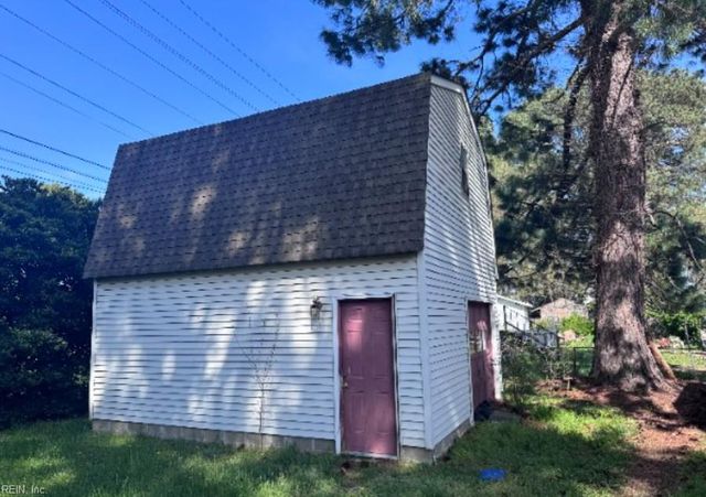 357 Dexter ST E, Chesapeake, VA 23324