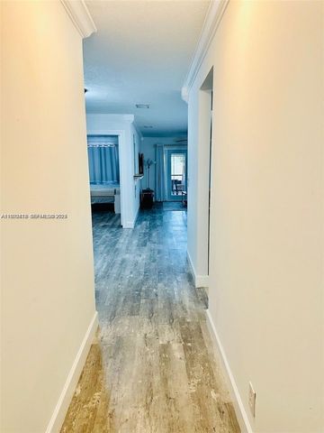 5201 SW 31st Ave 195, Dania Beach, FL 33312