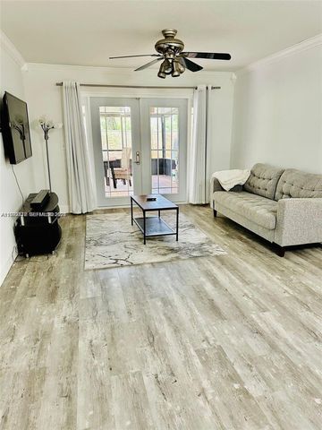 5201 SW 31st Ave 195, Dania Beach, FL 33312