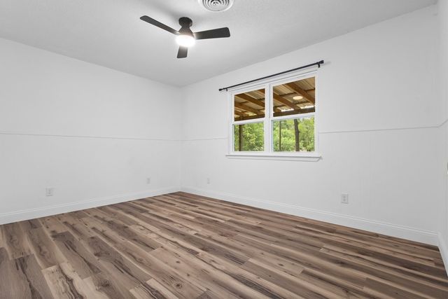 128 Harmon Road, Gun Barrel City, TX 75156