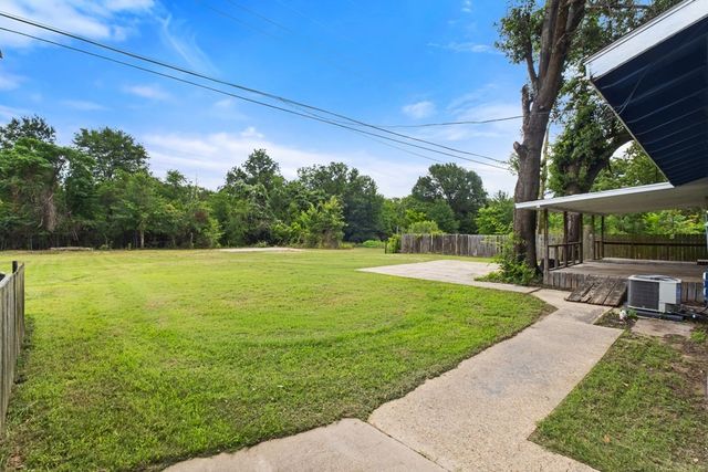 128 Harmon Road, Gun Barrel City, TX 75156