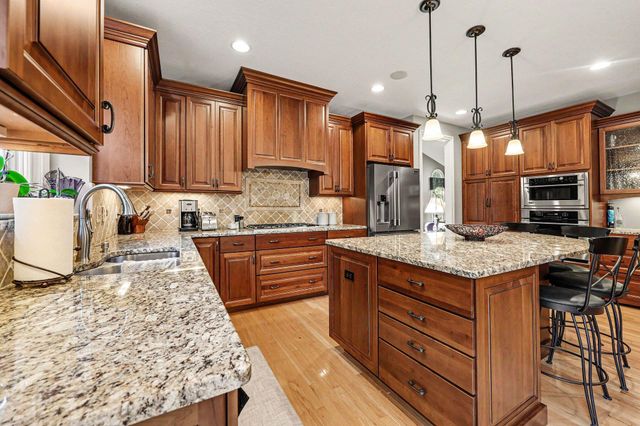 1270 Waterways Drive, Pittsfield Charter Twp, MI 48108