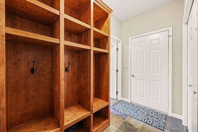 1270 Waterways Drive, Pittsfield Charter Twp, MI 48108