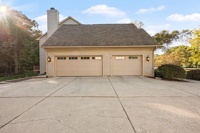 1270 Waterways Drive, Pittsfield Charter Twp, MI 48108