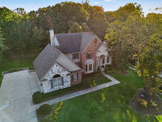 1270 Waterways Drive, Pittsfield Charter Twp, MI 48108