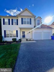 2930 ANGEL PL, Waldorf, MD 20603