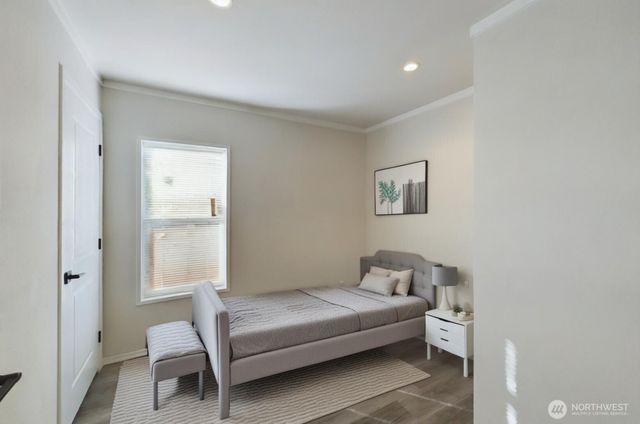 704 N 3rd Street, Westport, WA 98595