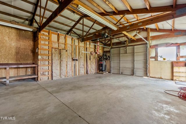 2900 Kingsport Highway, Greeneville, TN 37745