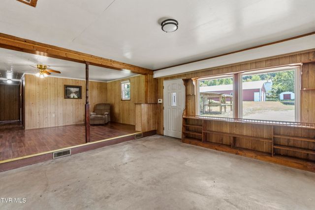 2900 Kingsport Highway, Greeneville, TN 37745