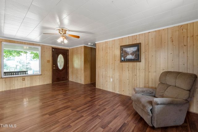2900 Kingsport Highway, Greeneville, TN 37745