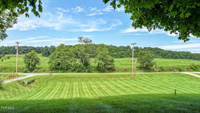 2900 Kingsport Highway, Greeneville, TN 37745