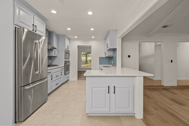 1015 Cimarron Circle, Keller, TX 76262