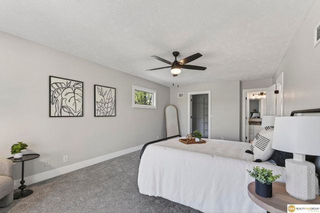 2405 S 151st Street, Omaha, NE 68144