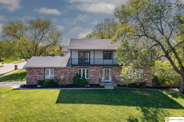 2405 S 151st Street, Omaha, NE 68144