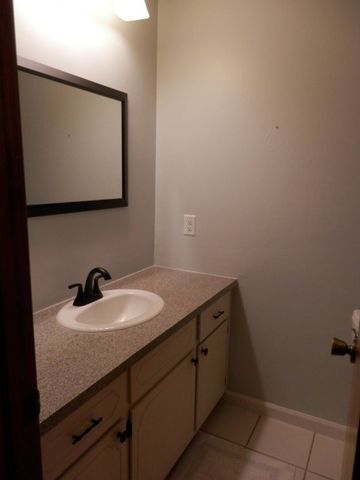 2725 W Highland Circle, Rogers, AR 72756