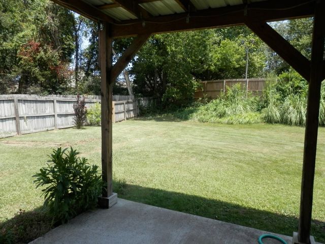 2725 W Highland Circle, Rogers, AR 72756