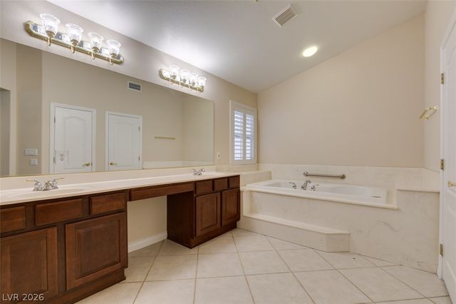 9725 West Diablo Drive, Las Vegas, NV 89148