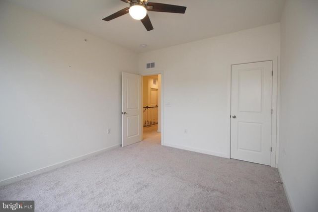 45942 RAVEN TER, Sterling, VA 20165
