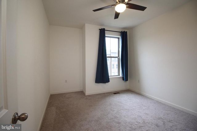 45942 RAVEN TER, Sterling, VA 20165
