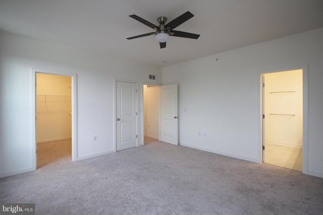 45942 RAVEN TER, Sterling, VA 20165