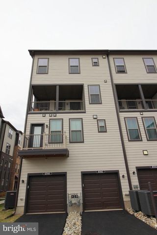 45942 RAVEN TER, Sterling, VA 20165