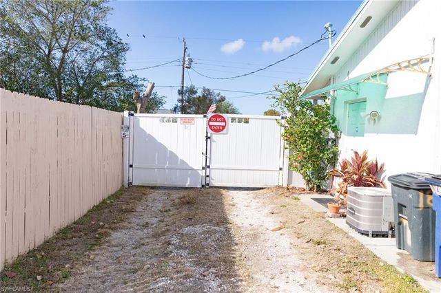 18568 Flamingo RD, Fort Myers, FL 33967