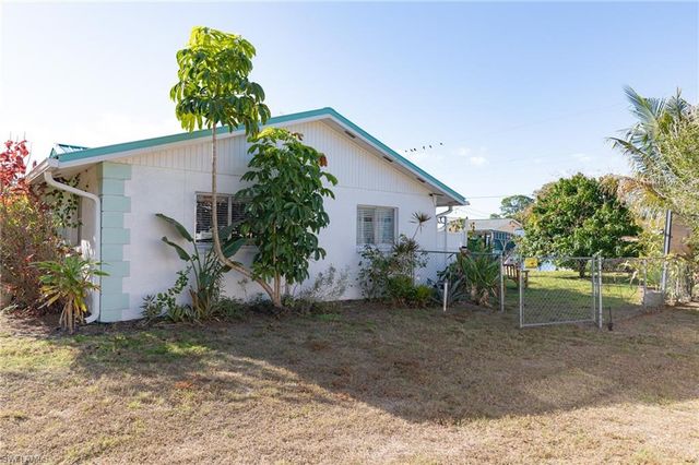 18568 Flamingo RD, Fort Myers, FL 33967