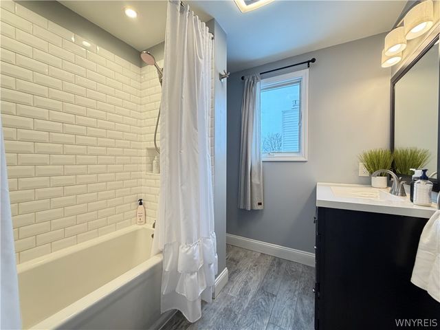 168 Continental Drive, Lockport City, NY 14094