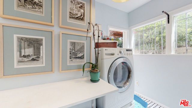 3627 Crestmont Avenue, Los Angeles, CA 90026