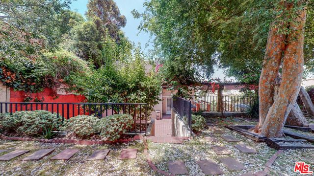 3627 Crestmont Avenue, Los Angeles, CA 90026