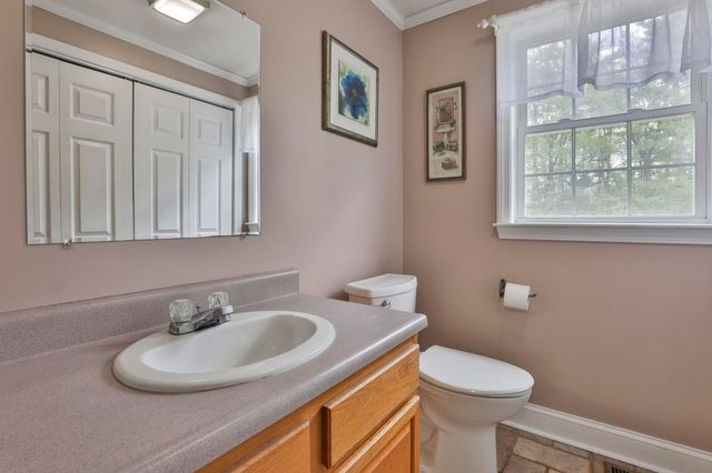 123 Noons Quarry Road, Milford, NH 03055