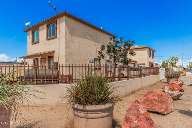 1802 W SHERMAN Street, Phoenix, AZ 85007