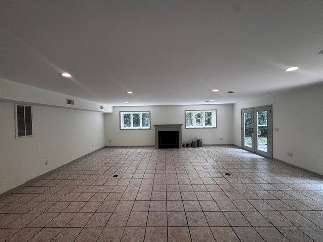 8664 Poplar Creek Rd, Nashville, TN 37221