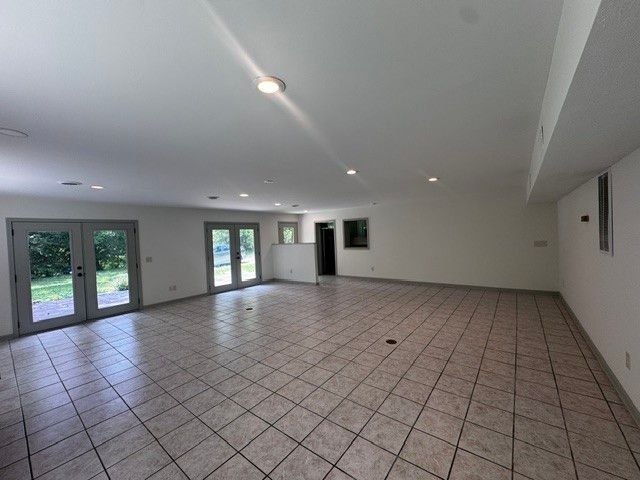 8664 Poplar Creek Rd, Nashville, TN 37221