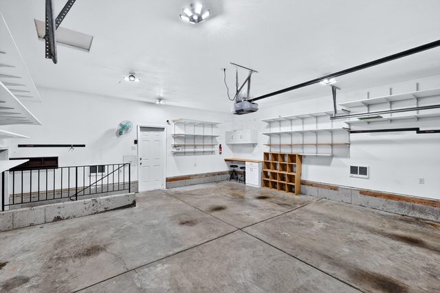 14516 E 12th Ave, Veradale, WA 99037