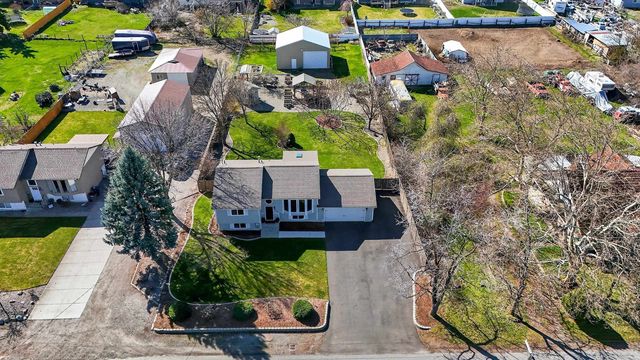 14516 E 12th Ave, Veradale, WA 99037