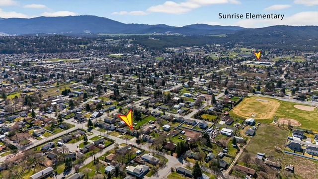 14516 E 12th Ave, Veradale, WA 99037