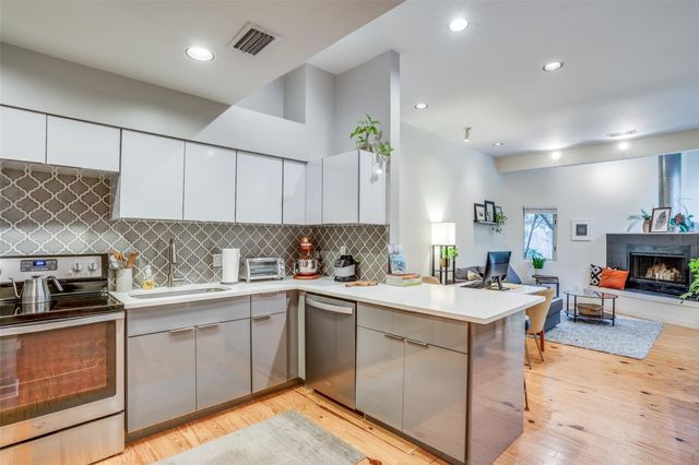 4241 Buena Vista Street 4, Dallas, TX 75205