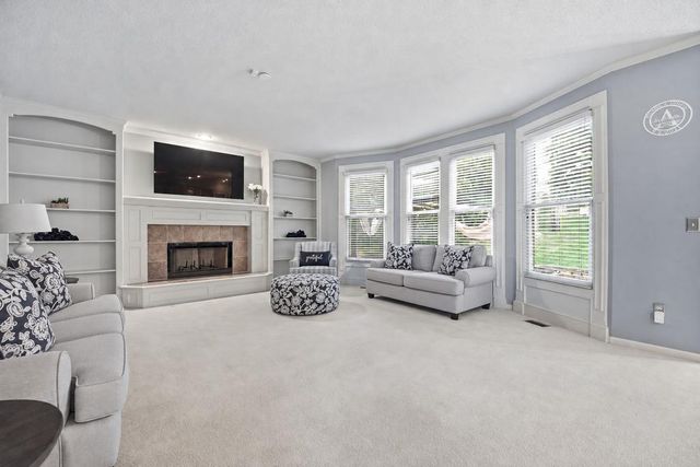 8417 Harbinger Street, Lenexa, KS 66219