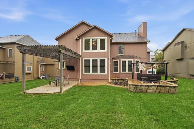 8417 Harbinger Street, Lenexa, KS 66219