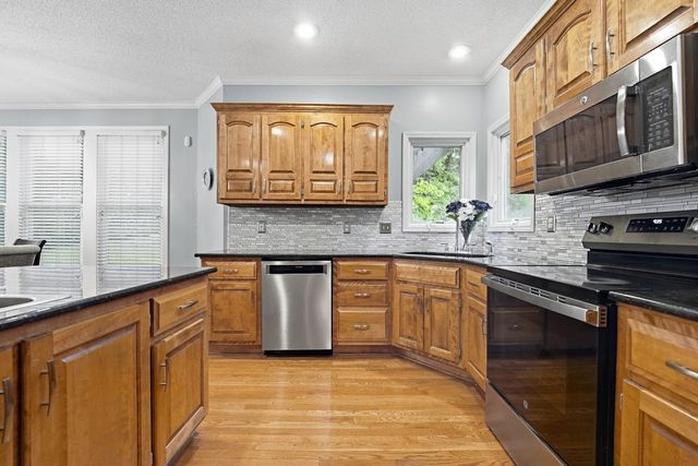 8417 Harbinger Street, Lenexa, KS 66219