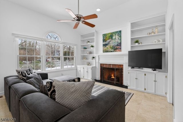 236 White Oak Ridge Rd, Millburn Twp., NJ 07078