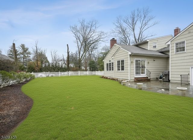 236 White Oak Ridge Rd, Millburn Twp., NJ 07078