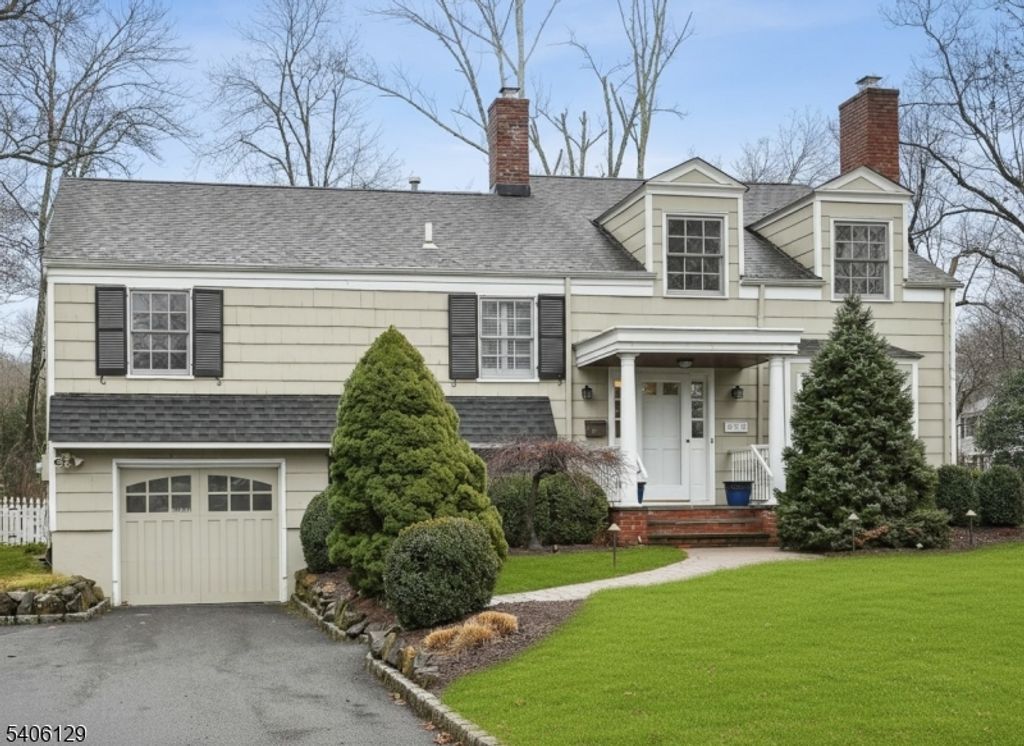 236 White Oak Ridge Rd, Millburn Twp., NJ 07078